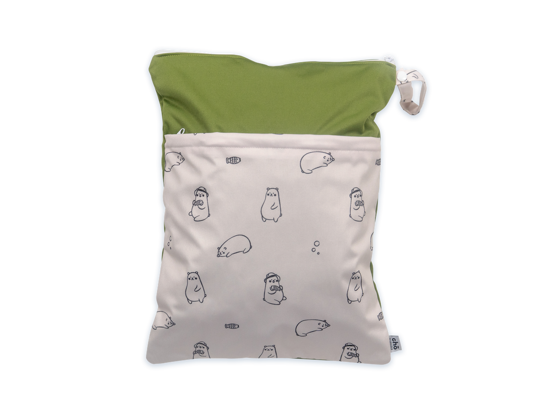 Cho Waterproof Diaper Wet Bag: Maru Bear Olive (40 x 30cm)